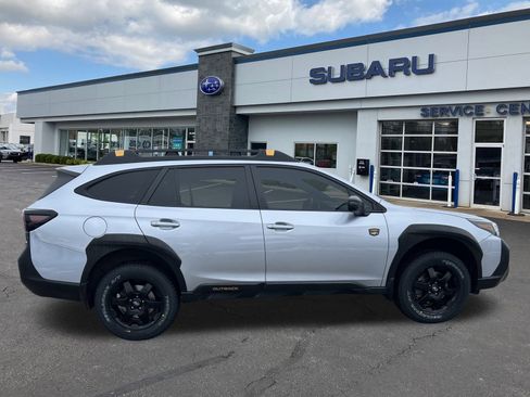 Certified 2022 Subaru Outback Wilderness w/ Wilderness Package image 8