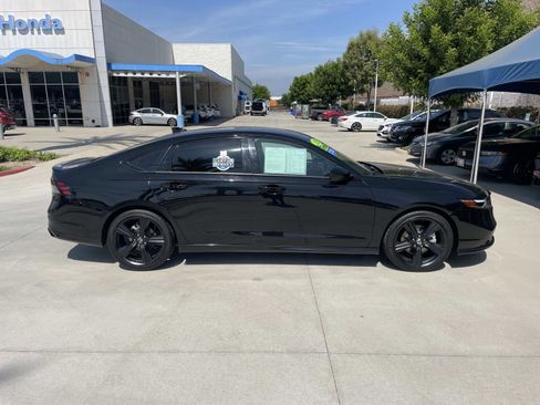 Certified 2025 Honda Accord Sport image 25