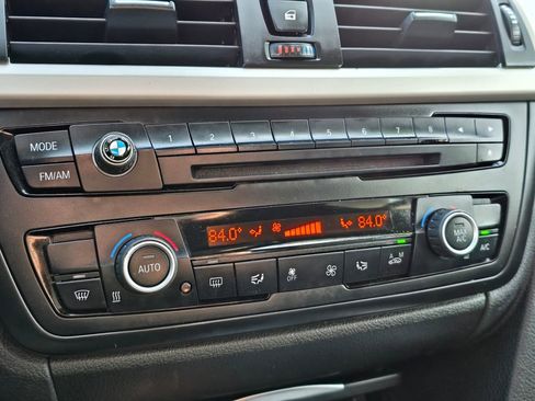 Used 2014 BMW 328i Gran Turismo xDrive image 31