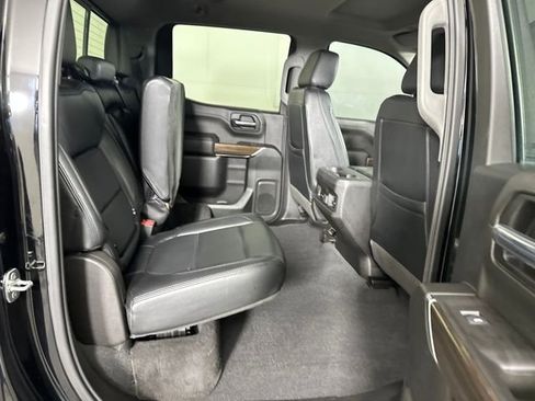 Used 2021 Chevrolet Silverado 1500 LT Trail Boss w/ Convenience Package II image 27