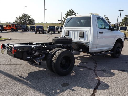 New 2026 RAM 3500 Tradesman image 4