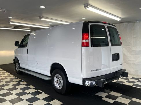 Used 2024 GMC Savana 2500 w/ Driver Convenience Package RWD image 9