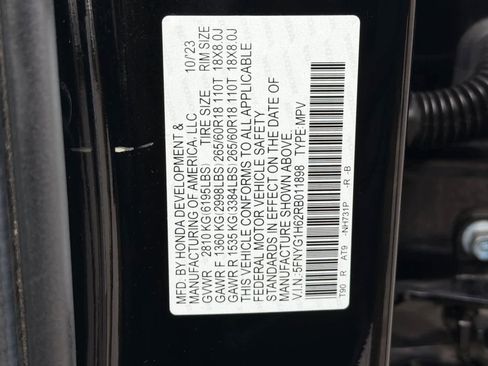 Certified 2024 Honda Pilot TrailSport image 29