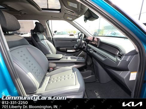 New 2026 Kia EV9 Wind AWD/4WD image 18