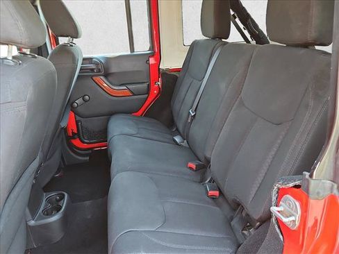Used 2014 Jeep Wrangler Unlimited Sport w/ Connectivity Group AWD/4WD image 18