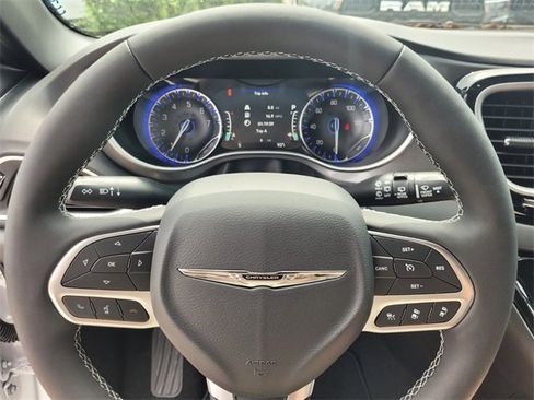 New 2026 Chrysler Voyager LX image 26