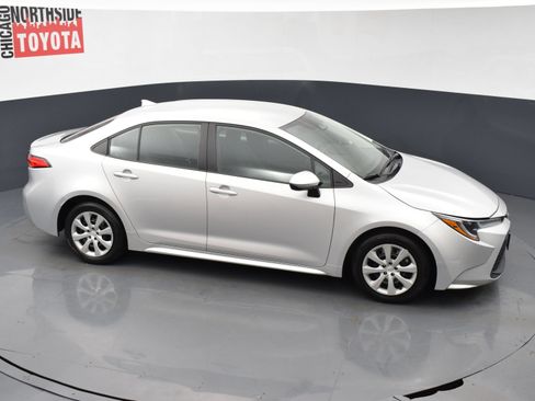 Used 2024 Toyota Corolla LE FWD image 20