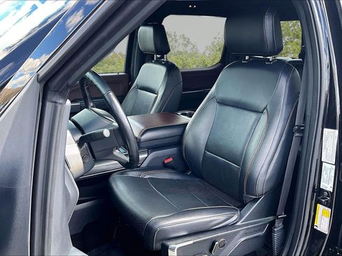 Certified 2022 Ford F150 Lariat w/ Equipment Group 502A High image 26