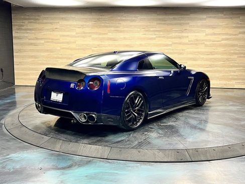 Used 2013 Nissan GT-R Premium AWD/4WD image 19