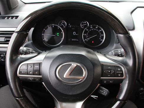 Used 2023 Lexus GX 460 Premium w/ Premium Package image 15