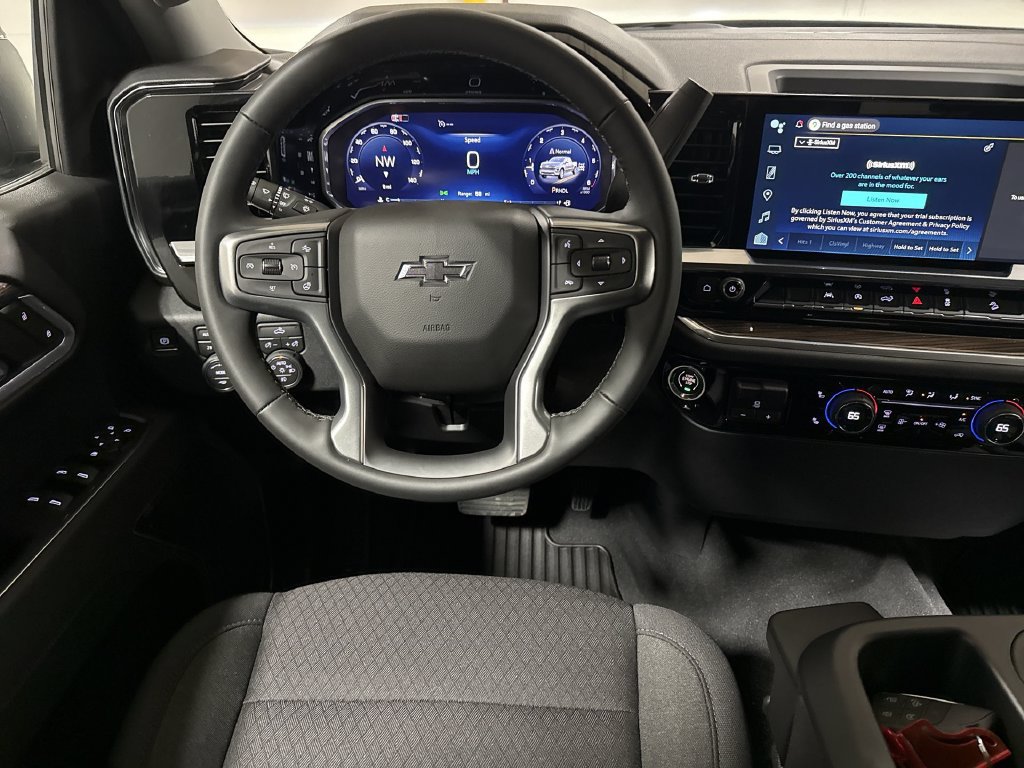 New 2026 Chevrolet Silverado 1500 RST w/ Z71 Off-Road Package AWD/4WD image 11