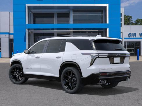 New 2026 Chevrolet Traverse RS image 3