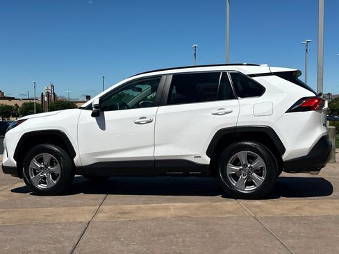Certified 2025 Toyota RAV4 XLE AWD/4WD image 8