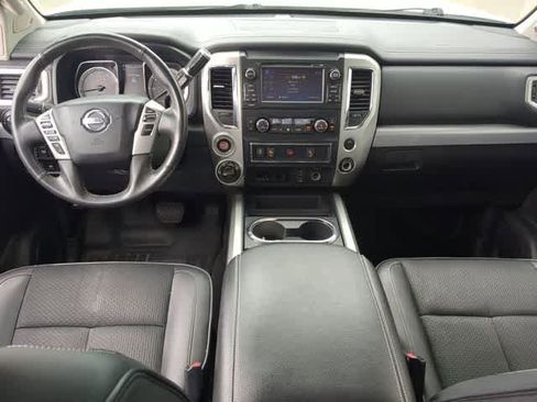 Used 2018 Nissan Titan PRO-4X w/ Pro-4x Utility Package image 16
