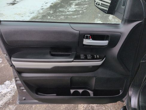 Used 2021 Toyota Tundra SR5 image 6