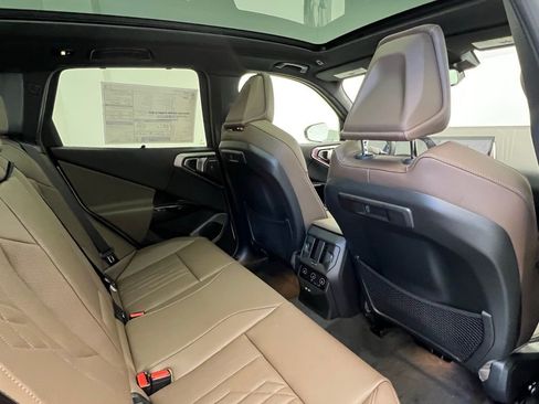 New 2026 BMW X3 xDrive30 w/ Premium Package AWD/4WD image 8
