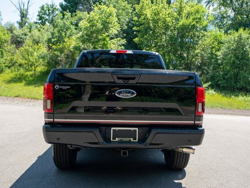 Used 2018 Ford F150 Lariat w/ Equipment Group 502A Luxury AWD/4WD image 4