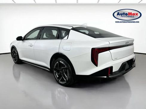 Used 2025 Kia K4 GT-Line w/ GT-Line Premium Package FWD image 6