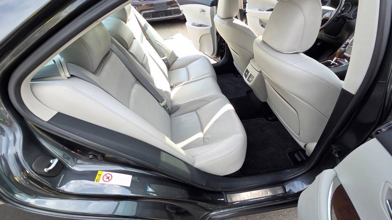 Used 2011 Lexus ES 350 FWD image 33
