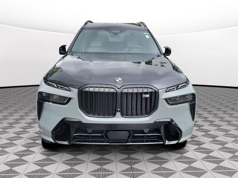 Certified 2023 BMW X7 M60i w/ Executive Package image 2