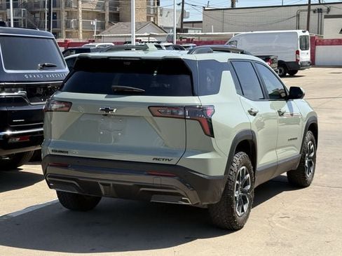 Used 2025 Chevrolet Equinox ACTIV w/ Safety and Technology Package FWD image 4