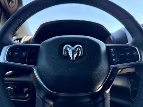 Used 2025 RAM 2500 Lone Star image 29