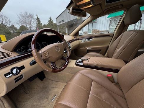 Used 2009 Mercedes-Benz S 550 4MATIC image 19