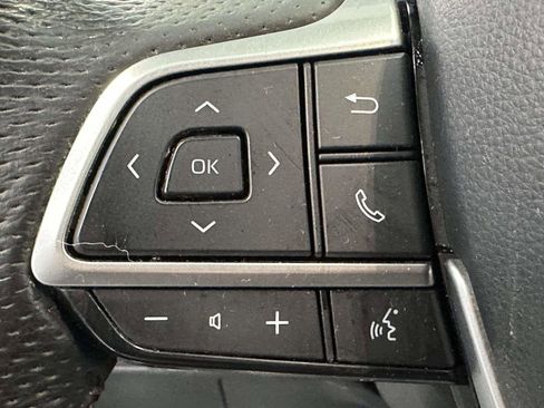 Certified 2023 Toyota Sienna XSE AWD/4WD image 35