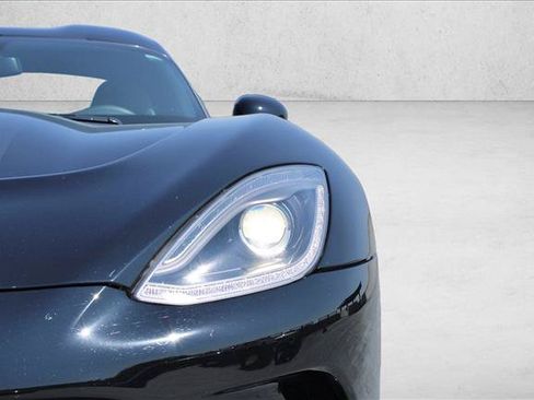 Used 2014 SRT Viper GTS w/ GTS Laguna Interior Package RWD image 26
