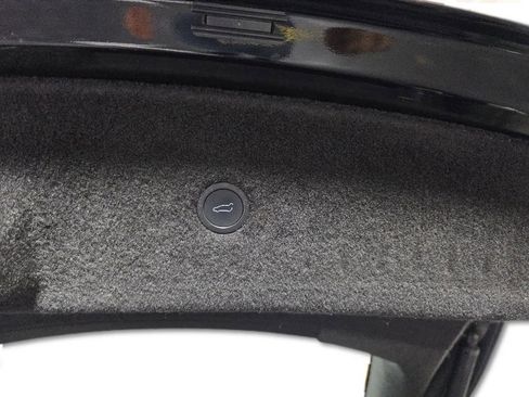 Used 2023 Tesla Model S Standard Range image 24