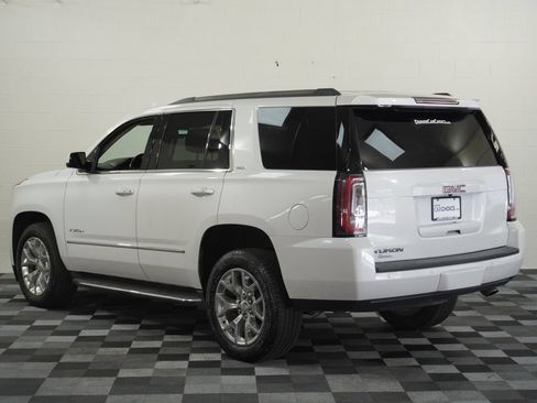 Used 2018 GMC Yukon SLT w/ Premium Edition AWD/4WD image 3