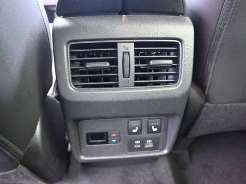 Used 2023 Nissan Rogue Platinum w/ Platinum Premium Package AWD/4WD image 20