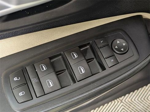 Certified 2016 Jeep Cherokee Sport image 13