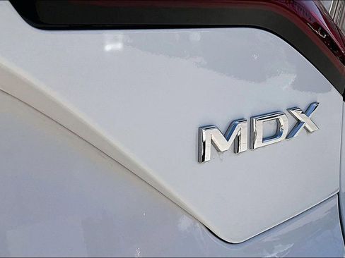 Certified 2026 Acura MDX FWD w/ Technology Package image 40
