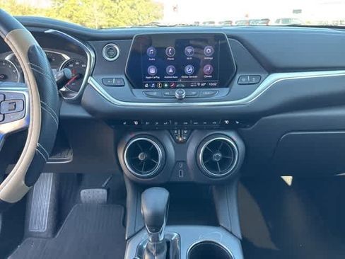 Used 2021 Chevrolet Blazer LT image 18