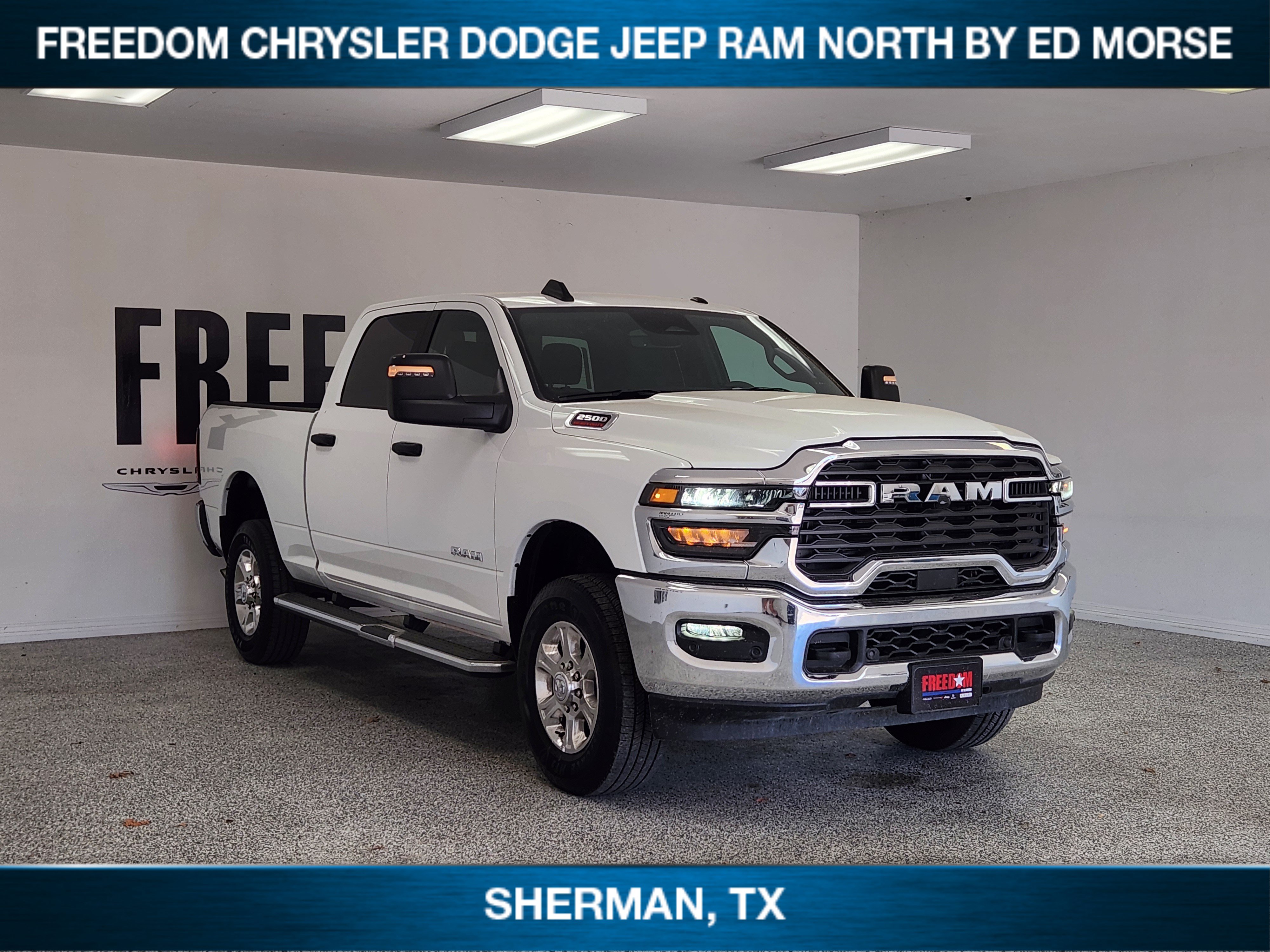 Used 2025 RAM 2500 Big Horn AWD/4WD image 2