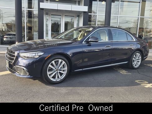 Used 2022 Mercedes-Benz S 500 4MATIC image 4