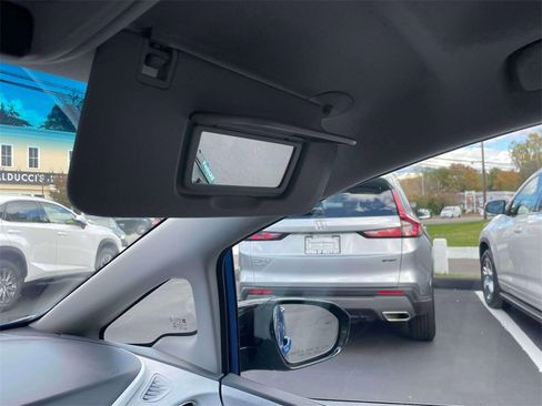 Used 2019 Chevrolet Bolt LT image 29