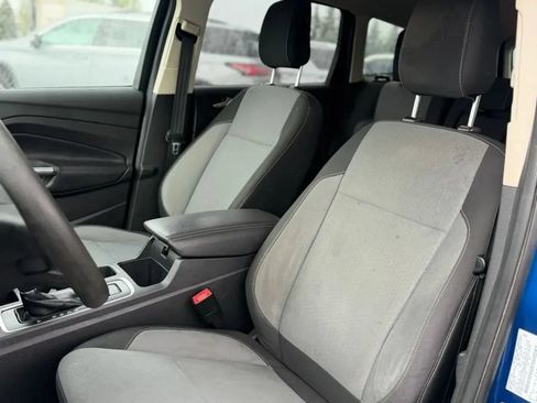 Used 2019 Ford Escape SE FWD image 13