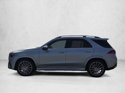 Used 2024 Mercedes-Benz GLE 450 4MATIC image 9