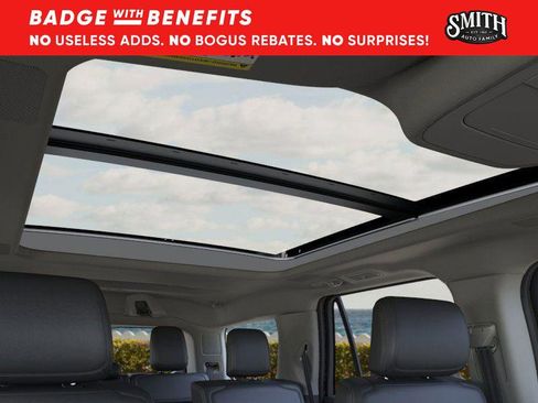 New 2025 Ford Expedition Platinum w/ Driver's Package image 23