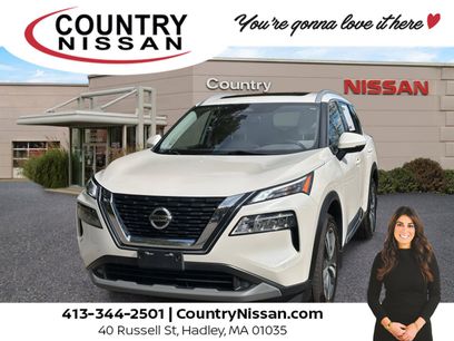 Used 2021 Nissan Rogue SL w/ Premium Package
