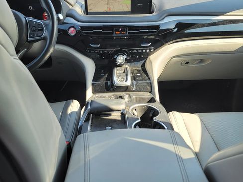 Certified 2023 Acura MDX SH-AWD w/ Technology Package image 24