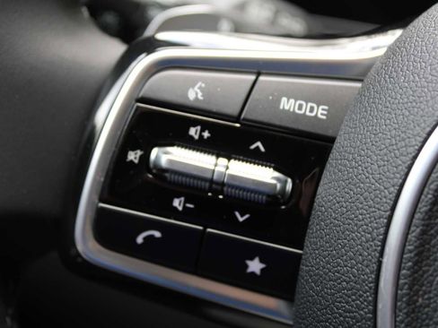 New 2025 Kia Sorento EX w/ EX Panoramic Sunroof Package image 23