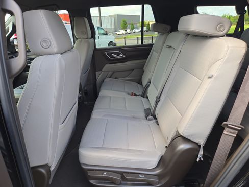 Used 2024 Chevrolet Tahoe LS RWD image 19