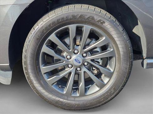 Used 2021 Ford Expedition Limited AWD/4WD image 25