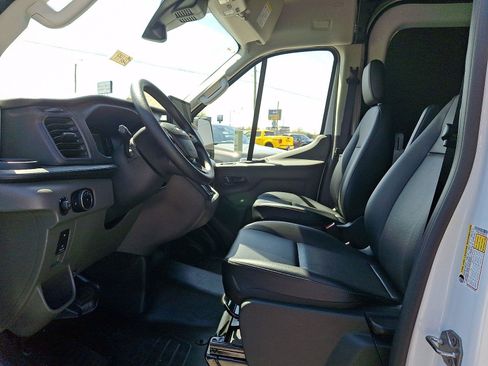 New 2026 Ford Transit 250 148 Medium Roof image 6