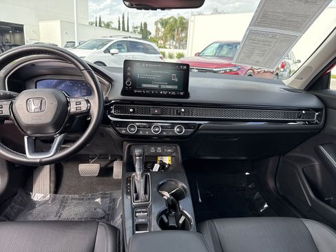 Certified 2024 Honda Civic Touring image 16
