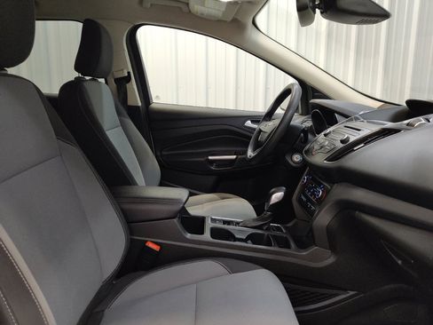 Used 2018 Ford Escape SE w/ Ford Safe & Smart Package AWD/4WD image 21