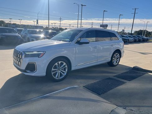 Used 2025 Audi Q7 3.0T Premium Plus w/ Premium Plus Package image 1